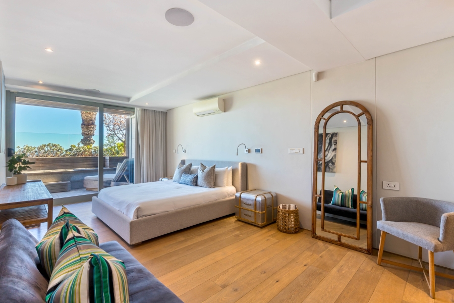 2 Bedroom Property for Sale in Camps Bay Western Cape